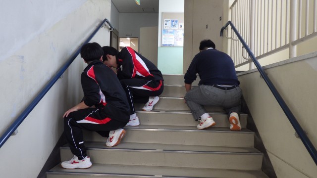 階段の掃除