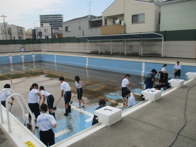 滑りやすいので気をつけて！