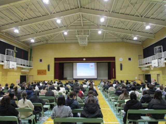 令和８年度新入生保護者説明会の様子