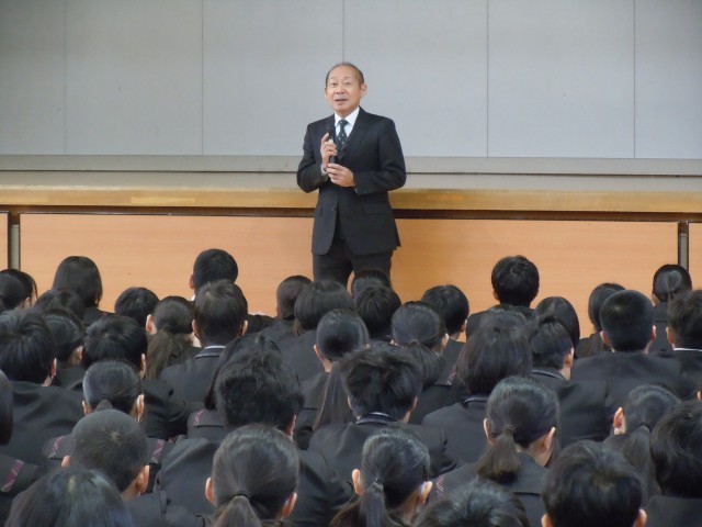 始業式校長先生