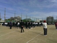 全校集会