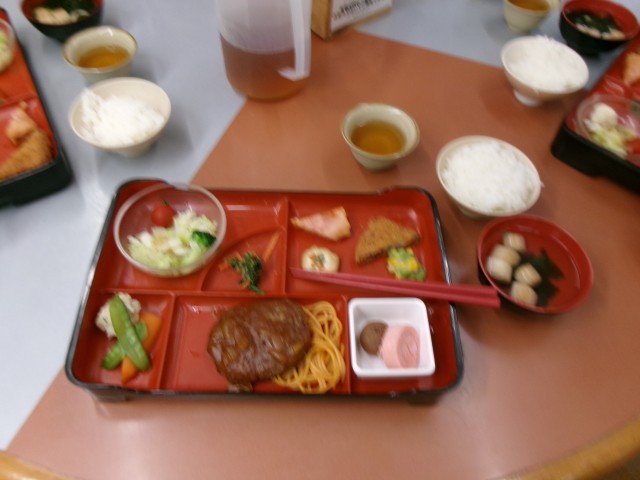 夕食